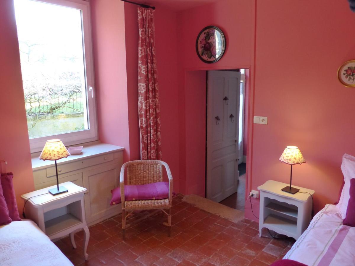 Joux-la-Ville Val De La Nef Bed & Breakfast エクステリア 写真