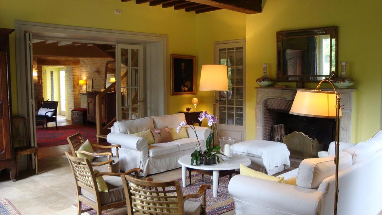 Joux-la-Ville Val De La Nef Bed & Breakfast エクステリア 写真