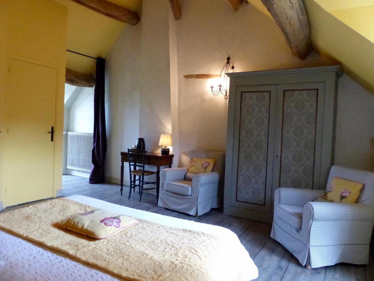 Joux-la-Ville Val De La Nef Bed & Breakfast エクステリア 写真